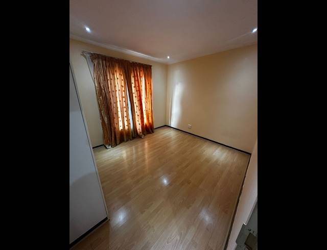 3 BEDROOM TOWNHOUSE FOR SALE IN NORTHDALE